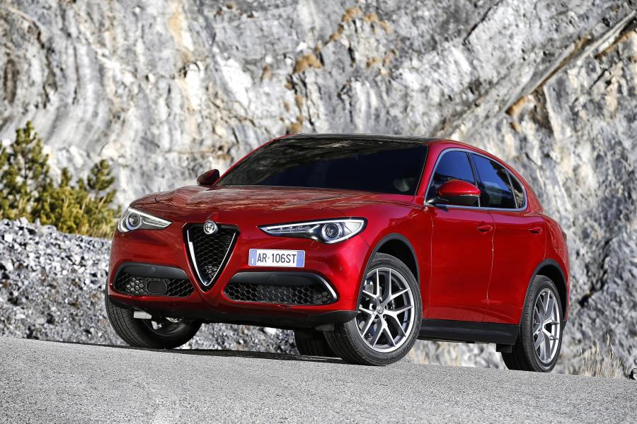  Alfa Romeo Stelvio (949) 2017 года  (WW) (фото 61 из 114)